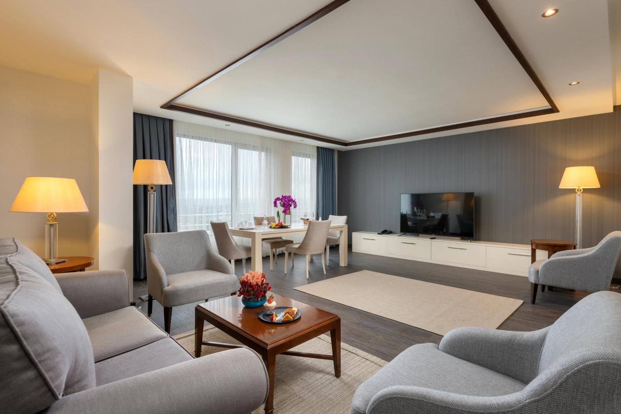 Miracle Airport Hotel&spa Otel