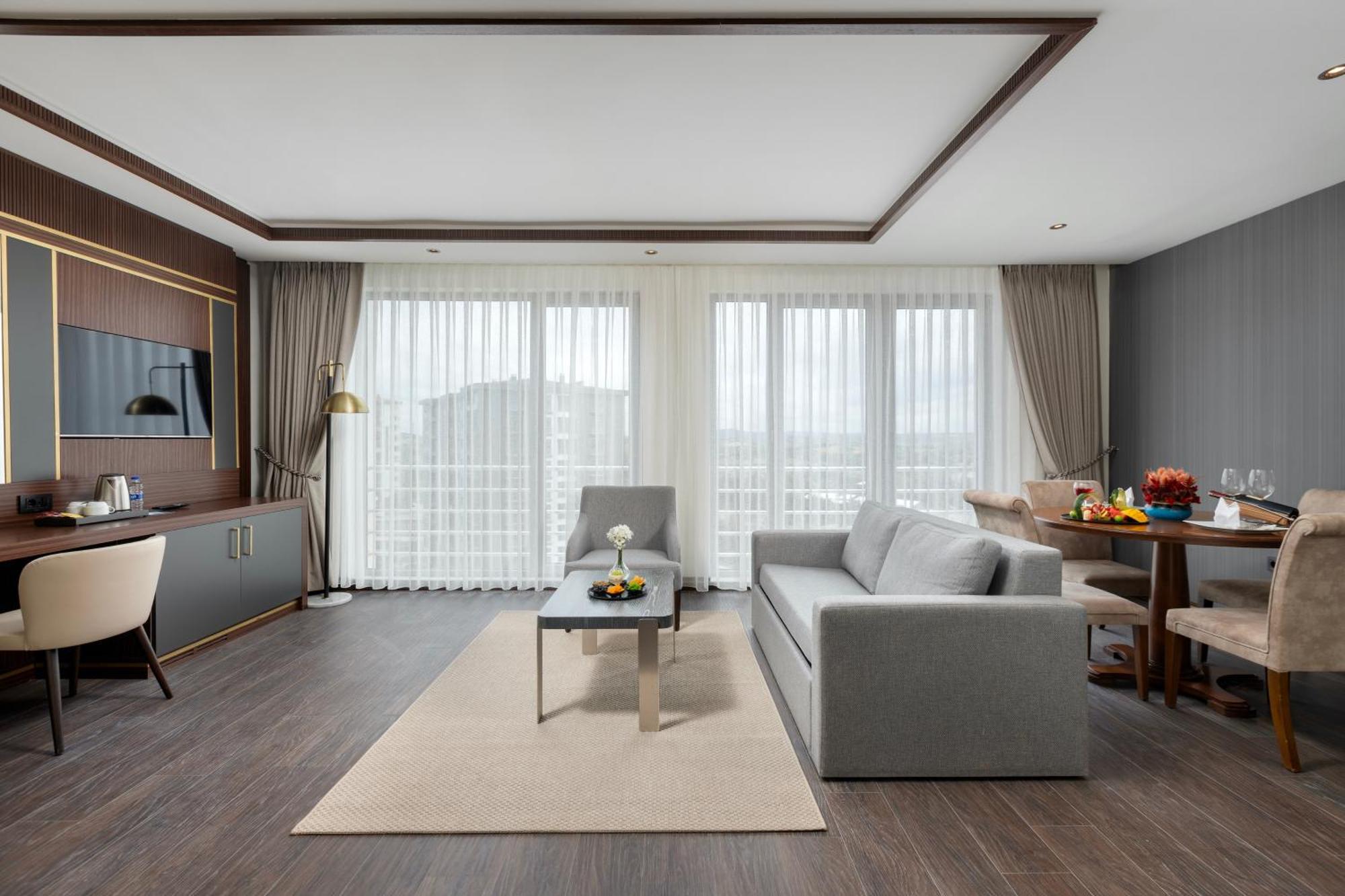 Otel Miracle Airport Hotel&spa